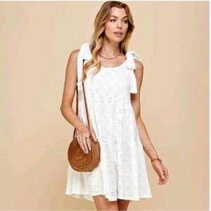 RAE Republic Elegant White Sleeveless Dress
